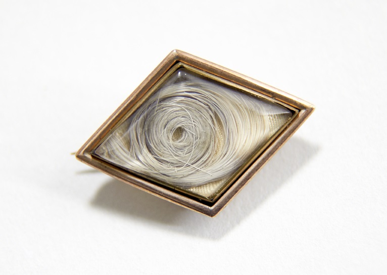 Mourning brooch containing a lock of Jane Austen's hair